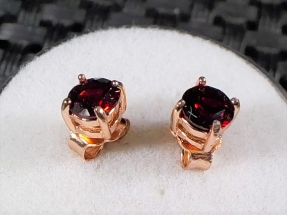 5mm Natural Australian Red Garnet Ear Studs,  January Birthstone, Capricorn Star Stone, Gold Plated Silver