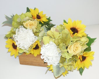 Bridesmaid PRESERVED Rose, SUNFLOWER, LACE, Burlap, Green Hydranea, County, Western Bouquets