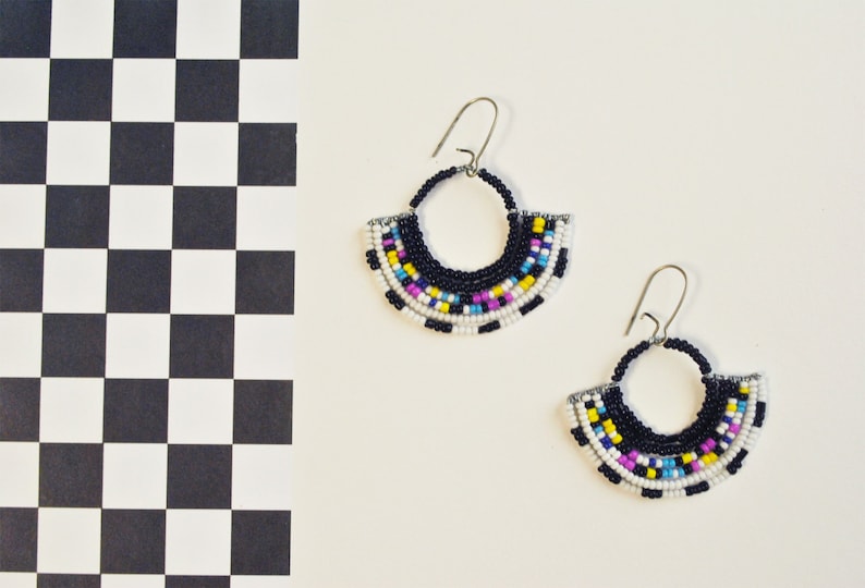Beaded Fan Earrings Handmade Jewelry Summer Finds Handmade Jewelry Masai Inspired Tribal Pattern image 2