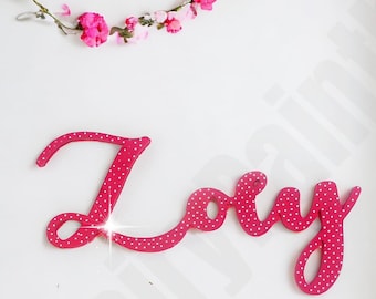Gekristalliseerde roze kinderkamer houten muurletters, babynaamteken, meisjeskamer decorletters, meisjesslaapkamer kinderkamer kunst aan de muur, cursief woordteken