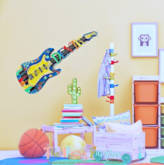 Décoration murale personnalisée pour chambre d'enfant avec guitare  Décoration guitare avec prénom de bébé à accrocher au mur Guitare d'enfants  pour mur Art mural musical pour chambre à coucher -  France