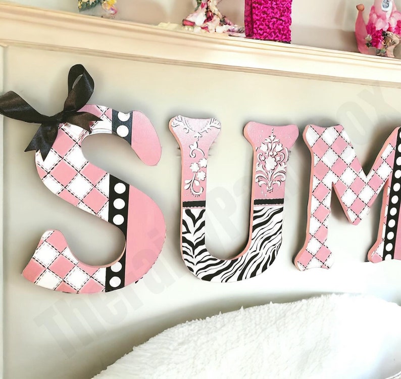 Girls Room Painted Wood Letters, Zebra Stripe Wall Decor, Princess Wall Decor, Girls Nursery Room Wall Letters, Baby Girl Baby Name Sign 画像 1