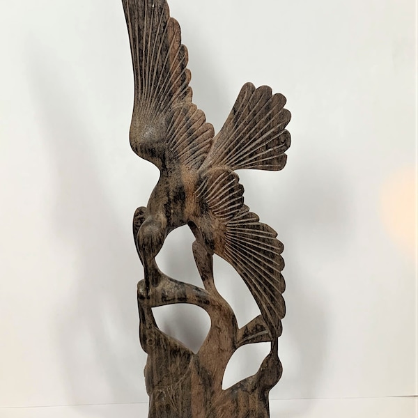 Vintage carved wood bird sculpture - mother with 2 baby birds - 8" tall