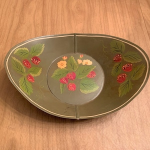 Vintage tin bowl - hand painted - green - strawberries and flowers