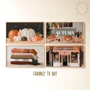 Könnte beinhalten: Ein Set aus vier digitalen Kunstdrucken für einen Fernsehbildschirm. Die Bilder zeigen Kürbisse vor dunklem Hintergrund, einen gedeckten Tisch mit dem Text AUTUMN, einen Stapel gefalteter Decken und ein Ladenlokal.
