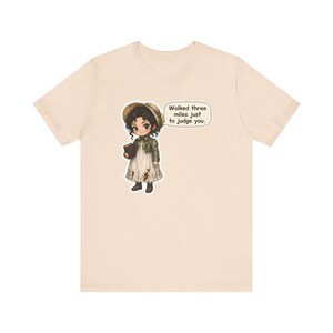 Camiseta de Elizabeth Bennet, regalo para club de lectura, "Caminé tres millas solo para juzgarte", camiseta divertida para lectores de novelas románticas, excursionistas y profesores de inglés. imagen 3