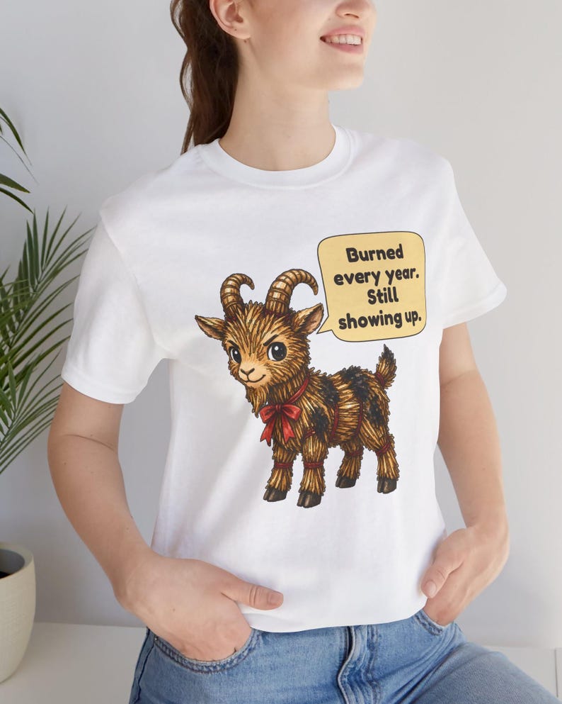 Yule Goat Shirt, Funny Scandinavian Christmas Tee, Swedish Heritage Gift, Folklore Lover Gift, Straw Goat Holiday Shirt, Chibi Watercolor bild 16