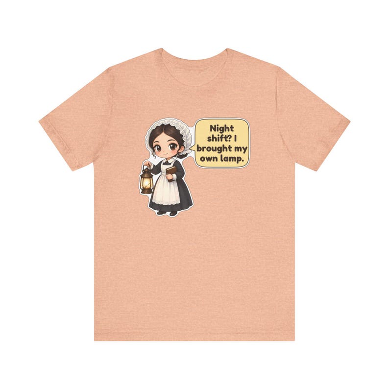 Florence Nightingale Shirt, Nurse Gift, Night Shift? I Brought My Own Lamp, Tee for Nursing Students, Nurses Week and Graduation imagem 7