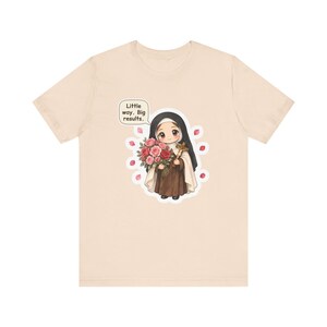 Camiseta de Santa Teresa de Lisieux, regalo para amantes de las rosas, pequeños pasos, grandes resultados, camiseta para la Confirmación, madres católicas y jardineros de rosas. imagen 3