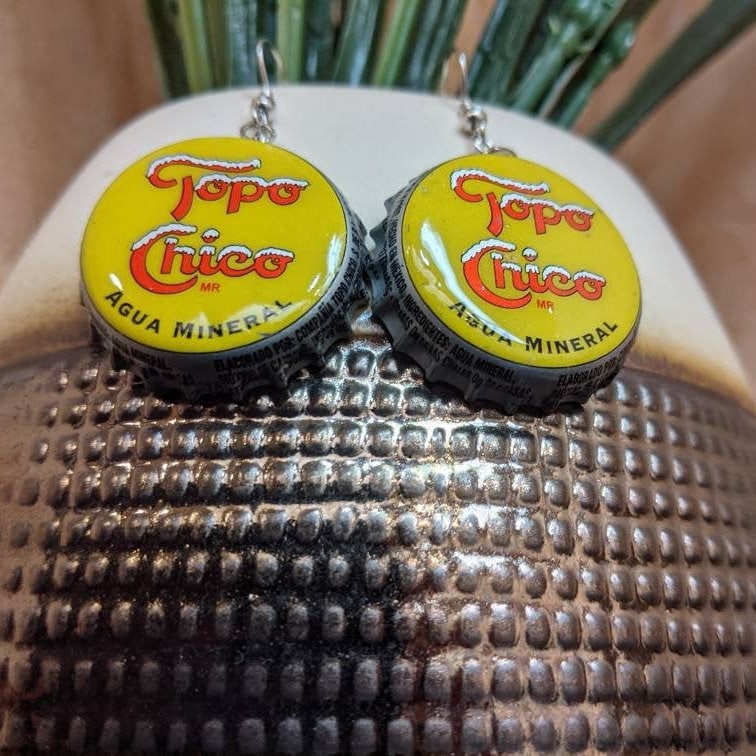 Topo Loco Earrings