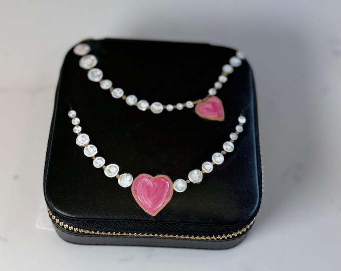 Pearls of Wisdom is perfect for travel.  Bring your jewelry along in style.