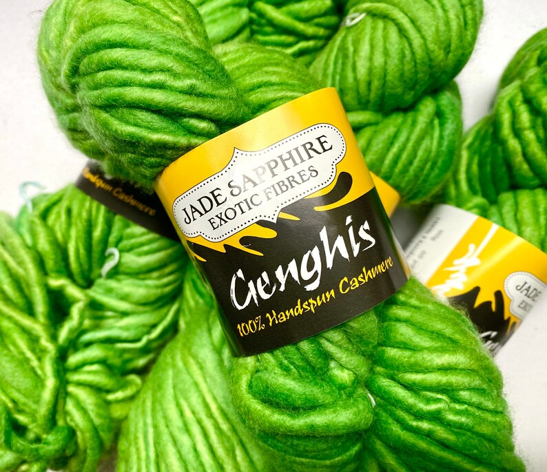 35/% Off Cashmere Genghis Jade Sapphire Hand Spun Hand Dyed Yarn Super Bulky 60 Yards