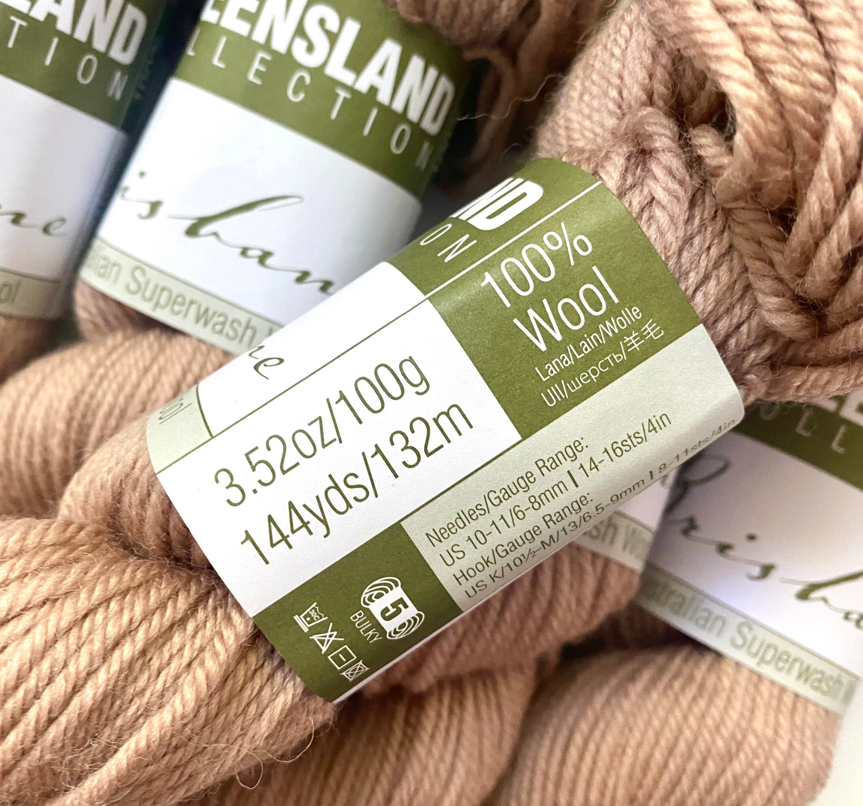 45 off Brisbane Yarn Queensland Superwash Wool Worsted Aran Etsy