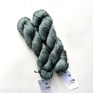 30% de descuento en tinte de seda de morera para hilo fino, Grumpy Dumpy Tree Frog