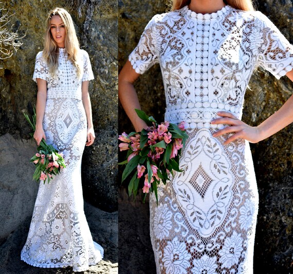 Vintage Hourglass Wedding Dress