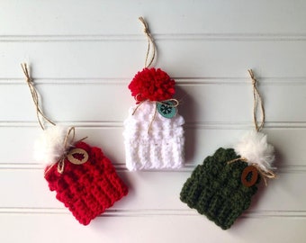 Tiny Toque Christmas Hat Ornament , crochet ornamnet