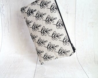 Screen printed zipper pouch