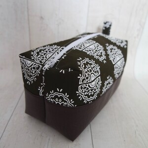 Screen printed large makeup / cosmetic / wash / travel bag imagem 5