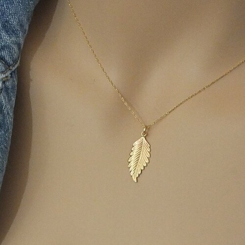 14k Solid Gold Leaf Necklace Delicate Statement Necklace Etsy