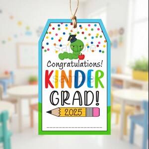 Etiqueta de formatura Kinder 2025 | Preencha o nome à mão | 2" x 3,5" | Arquivo para impressão | Download instantâneo | Não editável