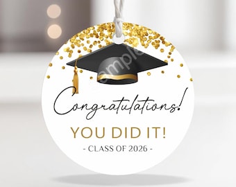Etiqueta de regalo de graduación para la promoción de 2026 / Etiqueta redonda imprimible de 5 cm (descarga instantánea)