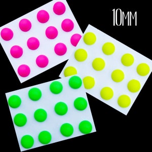 May include: Three sheets of white paper with 10mm round stickers in pink, yellow, and green. The text "10MM" is printed in black at the top of the image.