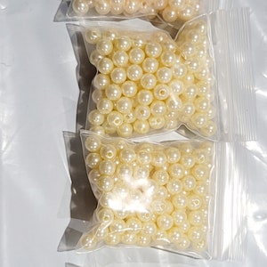 CLEARANCE  8mm Pearl Beads - IVORY  -  Chunky Necklaces - 1 ounce