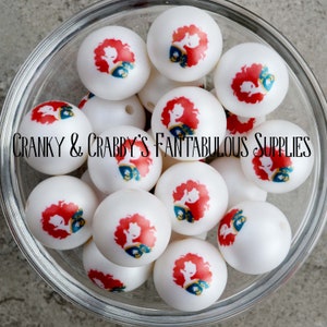 CLEARANCE 20mm Stencil Fairy tale - SCOTTISH PRINCESS  -  Print Beads   - -  Chunky Necklaces - Set of 10 - Brave
