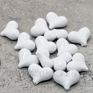 I 17x22mm Puff Heart Beads - Chunky Halsketten - 10er Set - Weiß
