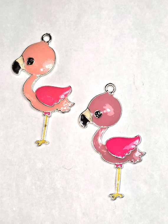 v Original Design Cute Pink Flamingo Pendant -   54mm x 33mm