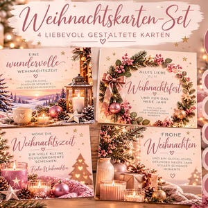 Può includere: Un set di quattro biglietti d'auguri natalizi con immagini festive che includono rami di pino, candele, ornamenti e paesaggi invernali. I biglietti contengono testo in tedesco come "Weihnachtskarten-Set" e "Frohe Weihnachten" con informazioni sul download.