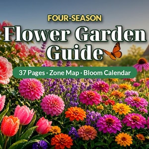 Op de afbeelding: Een vierseizoenen bloementuingids met 37 pagina's, een zonekaart en een bloeikalender. De tekst staat over een levendige tuinscène met roze rozen, tulpen, dahlia's, paarse lavendel, oranje bloemen en een vlinder afgebeeld.