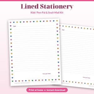 Puede incluir: Dos hojas de papel de carta con l&iacute;neas y el texto Lined Stationery Kids' Pen-Pal & Snail-Mail Kit. El papel presenta un borde de corazones o soles coloridos, con las palabras Dear arriba y From your friend abajo.