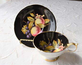 Aynsley Orchard Fruit Bone China Footed Teacup & Saucer Black Gold 1174