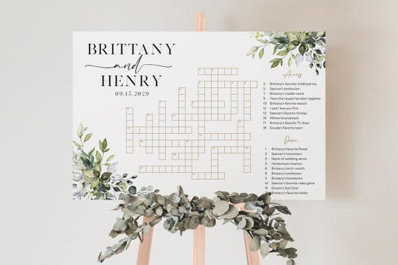 Personalized Wedding Crossword Puzzle: Dry Erase Foamcore, Greenery Design