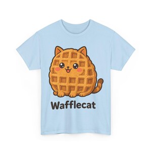 Camiseta de gato gofre, divertida camiseta de gato para el desayuno, regalo para amantes del brunch, linda camiseta de gato para amantes de la comida, regalo para amantes de los gatos, camiseta unisex de gato de panadería, gato gofre imagen 5