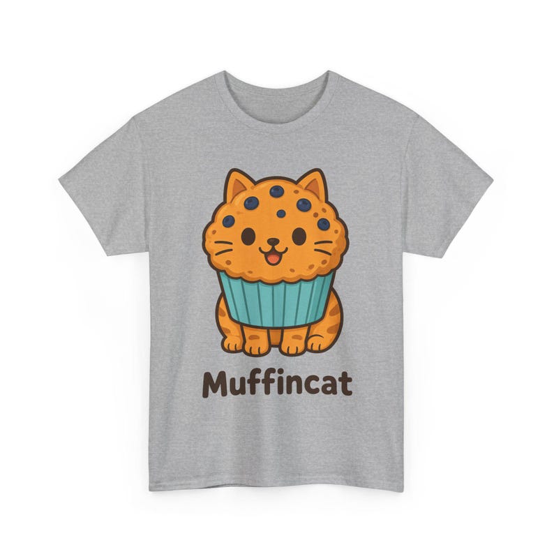 Blueberry Muffin Cat T-Shirt, Cottagecore Muffin Shirt, Baker Gift, Cute Foodie Cat Tee, Cat Lover Gift, Unisex Bakery Cat Shirt, Muffincat Bild 3