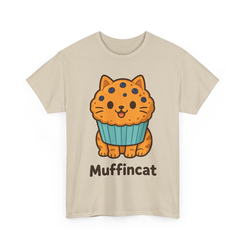 Blueberry Muffin Cat T-Shirt, Cottagecore Muffin Shirt, Baker Gift, Cute Foodie Cat Tee, Cat Lover Gift, Unisex Bakery Cat Shirt, Muffincat Bild 2