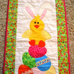 Easter Table Runner: Chicken Bunny Egg