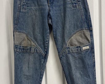 Vintage Guess Georges Marciano Jeans mit Kniepatches, schmal zulaufender hoher Bund, Größe 28 x 30