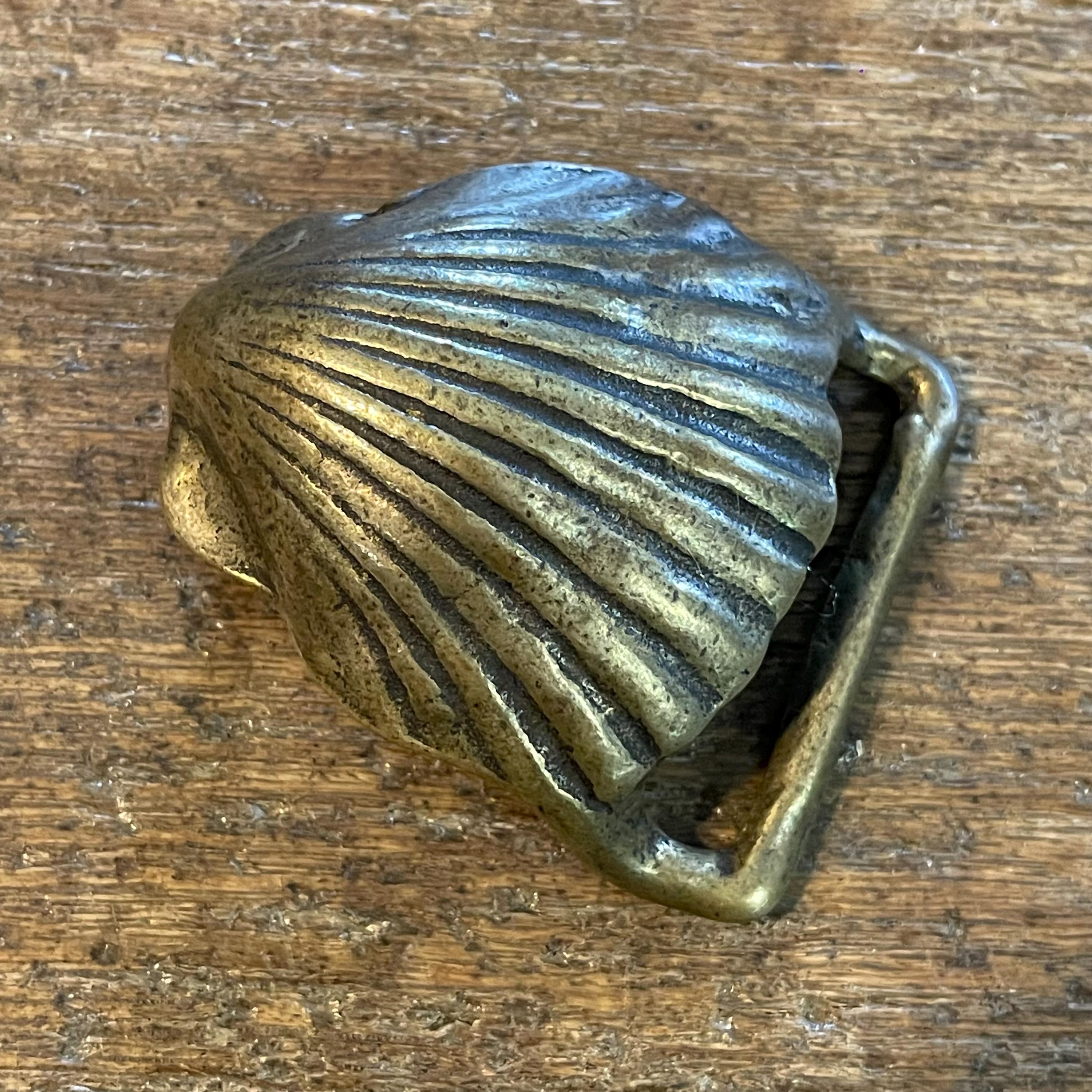 Vintage Seashell Shell Figural Design Brass Belt Buckle - Etsy display picture 1