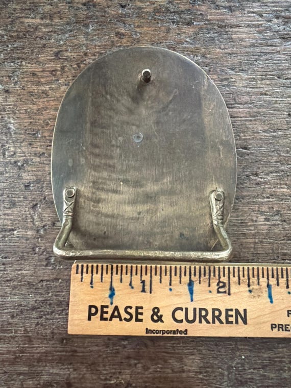 Vintage buckle with miniature scale 3D knife mounted piece brass color base belt buckle View 5