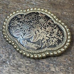 Vintage large buckle Floral plant and Vines brass colored enameled belt buckle