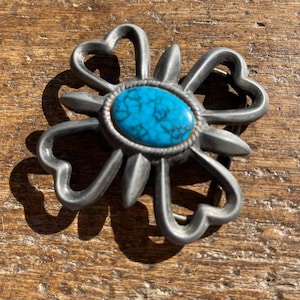 Vintage belt buckle western hearts flower buckle design with blue marbleized cabochon pewter colored belt buckle