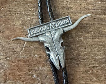 Western Southwestern Style Bolo Tie with Brooks and Dunn musicians Steer skull design