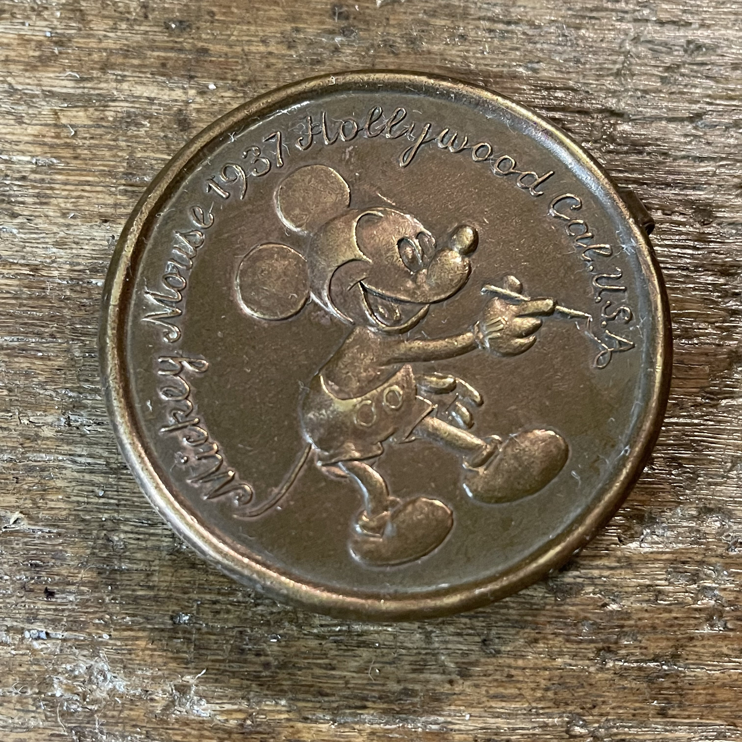 Vtg 1937 Mickey Mouse Brass Belt Buckle Hollywood Cal. U.S.A. Tiffany on 3rd Pic Tiffany & Co Buckle & Original Belt Sun Rubber Mickey Mouse  main image 2