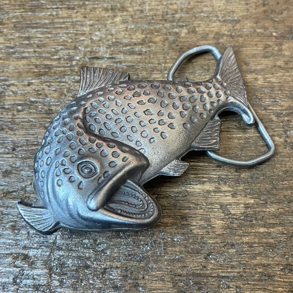 jeanniesjewels1 Vintage Brown Trout Fishing Shaped Figural Raised Design Pewter Colored Belt Buckle