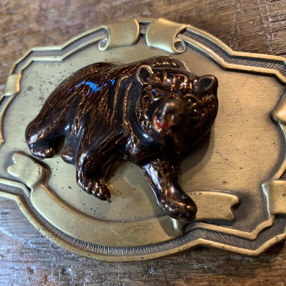 Vintage wildlife Brown Bear raised design enamele… - image 3