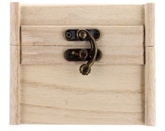 Wooden box with latch, vintage style perfecr for wedding favors and gifts!