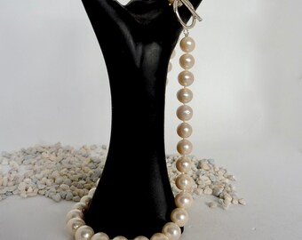 NEW!!! Big Pearl Necklace